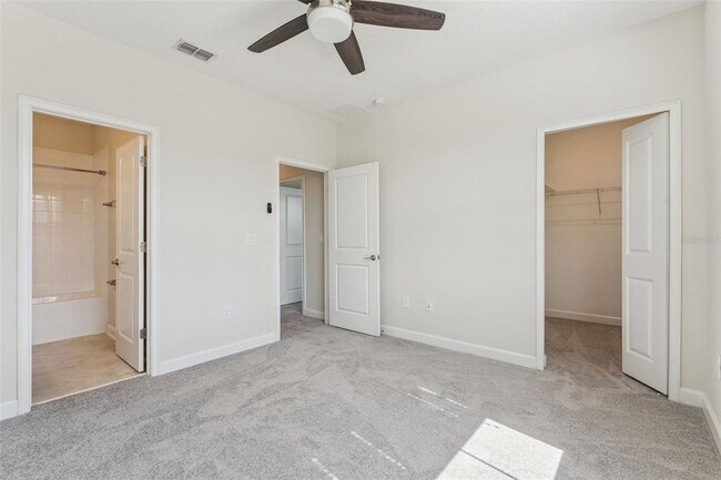 Building Photo - 11433 Whistling Pne Wy