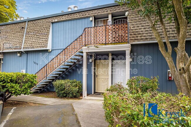 Building Photo - 1459 N Camino Alto