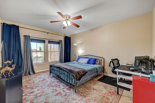 Building Photo - AWESOME SUMMERLIN CONDO IN GATED CORONADO ...