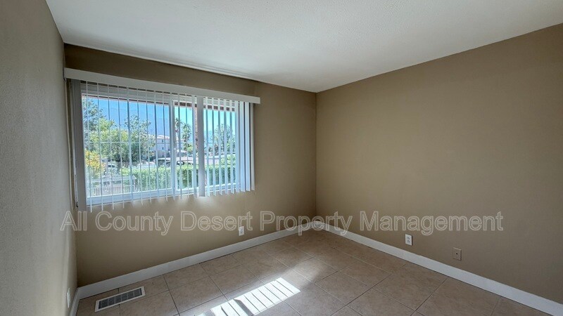 Building Photo - 69180 Victoria Dr