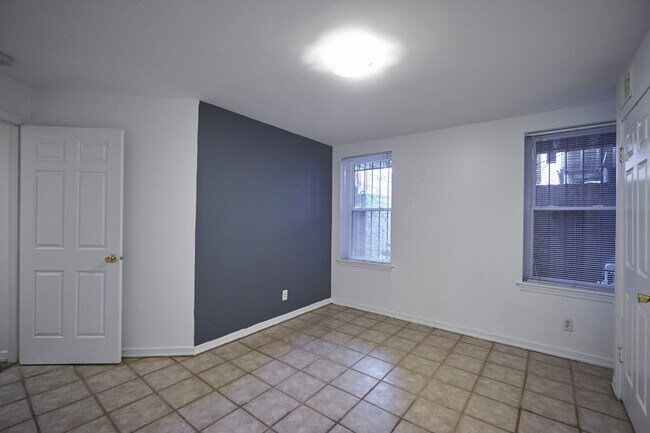 Building Photo - 936 P St NW