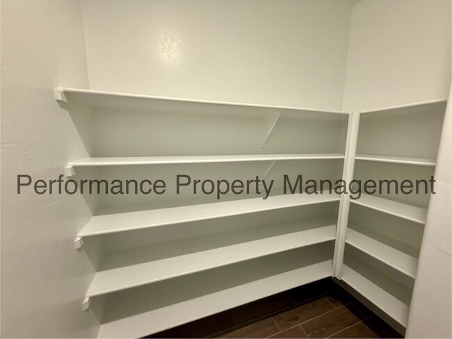 Building Photo - New Construction 5 Bed/3 Bath Home in SW Bakersfield w/ Solar, RBP & $0 Deposit Option