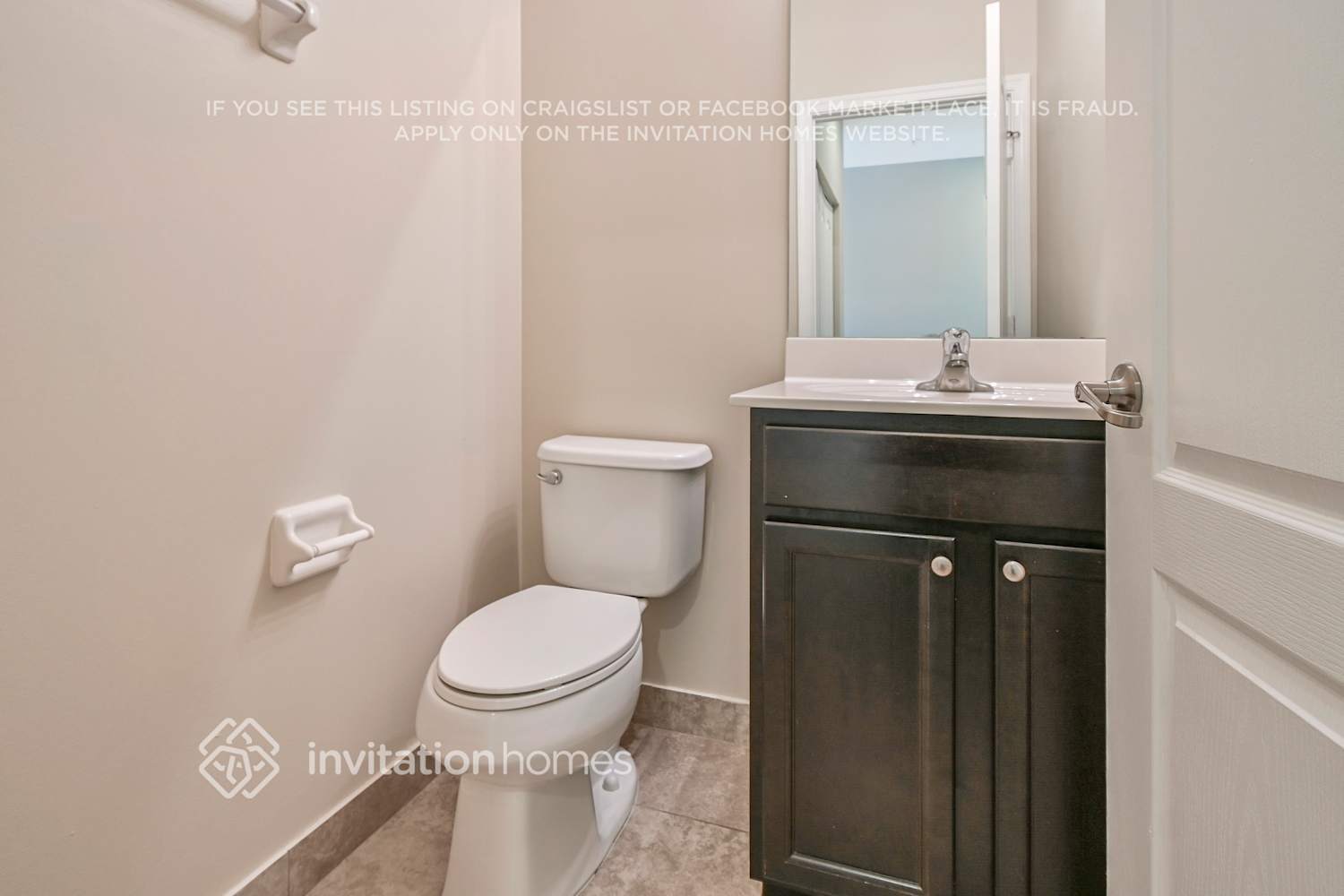 Building Photo - 9495 SW Merlin Ct