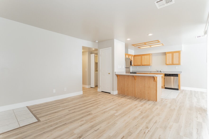 Building Photo - 1888 Big Horn St