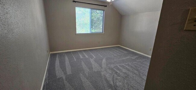 Building Photo - 14602 Coolridge Ct