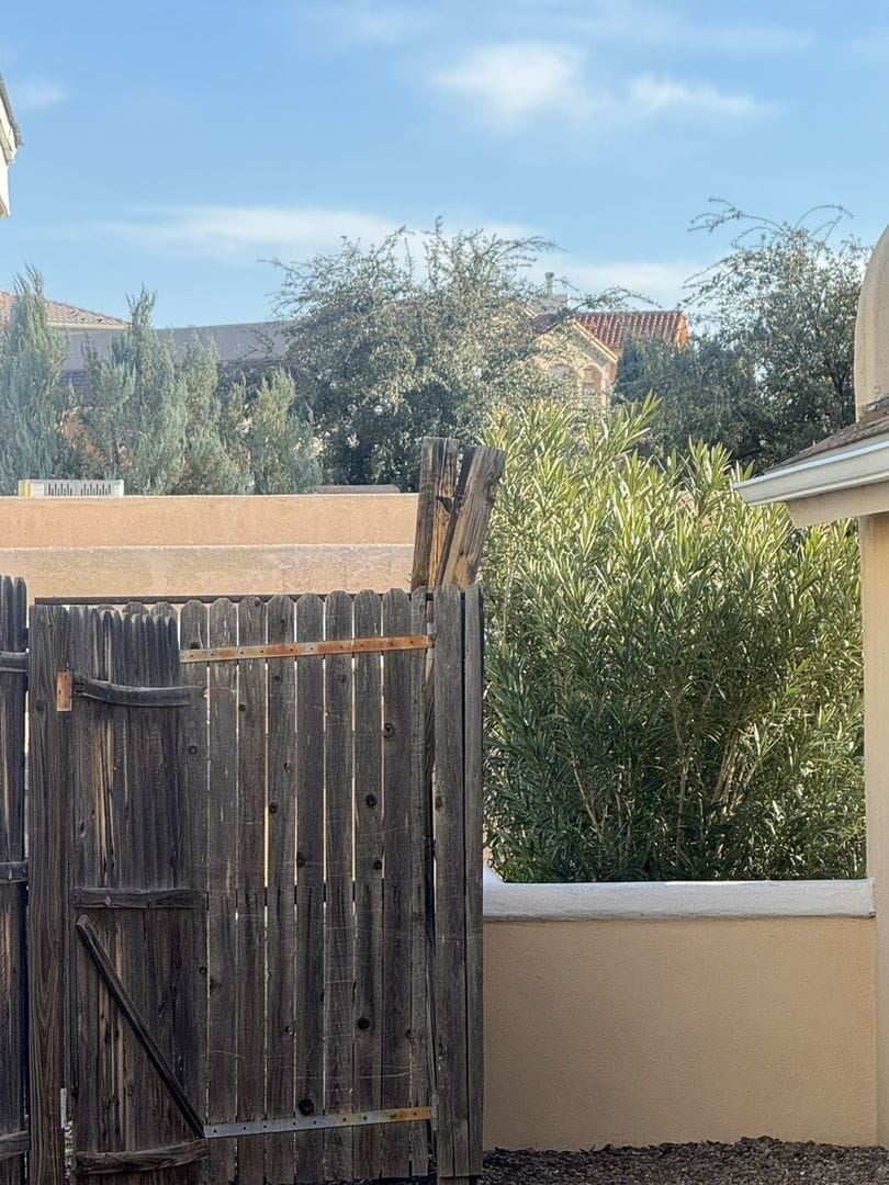 Building Photo - 2232 San Felipe