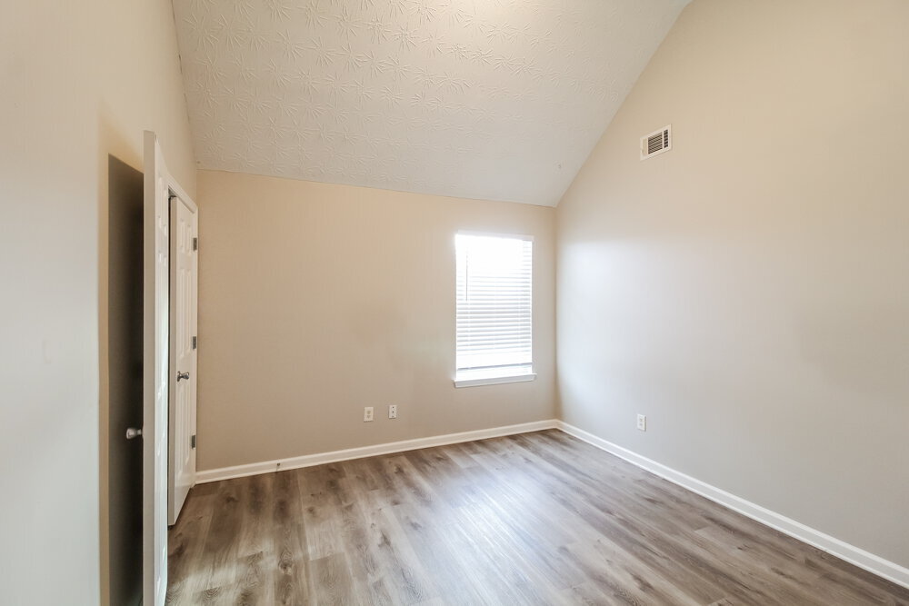 Building Photo - 35 Franklin Way