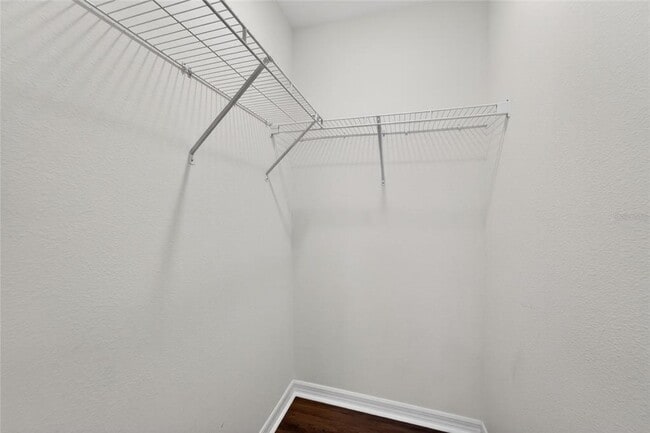 Building Photo - 3842 Hampstead Ln