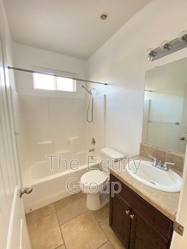 Building Photo - 1826 W Van Gogh