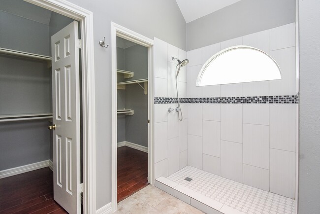 Building Photo - 4706 Torrington Ct