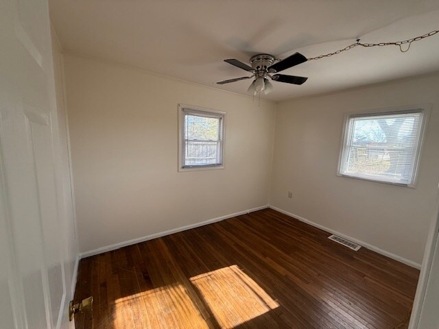 Building Photo - 105 Grandview Dr