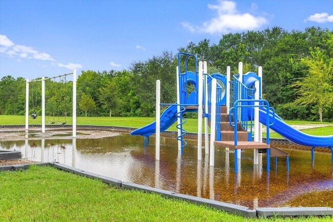 Building Photo - 256 Vivian James Dr