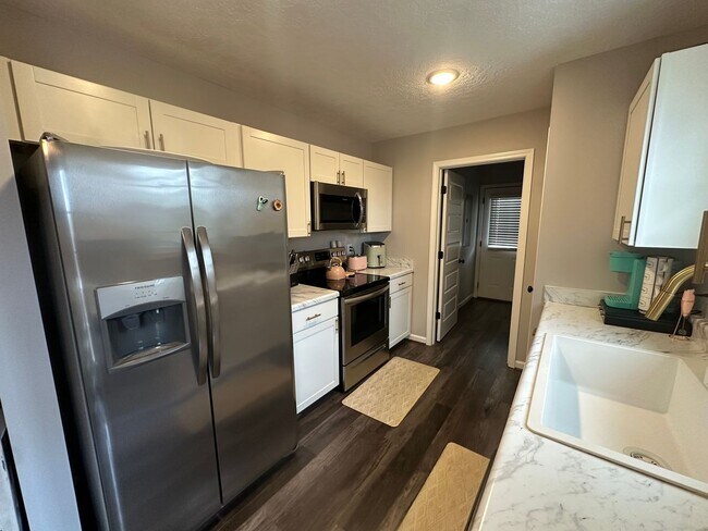 Building Photo - Jacksonville Rental!