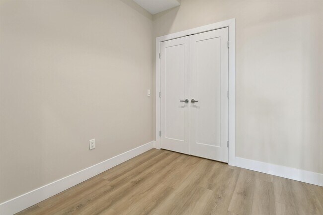 Building Photo - 6800 Polk St