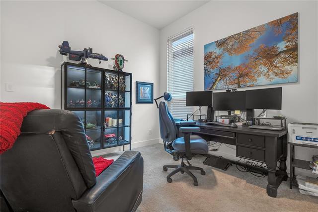 Building Photo - 610 Lavender Dr