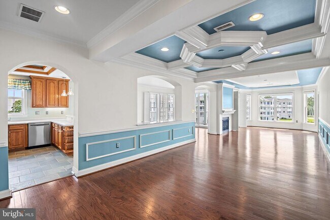Building Photo - 4700 Water Park Dr