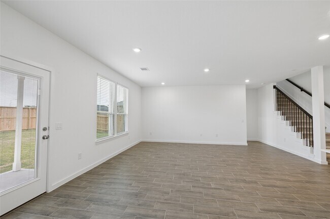 Building Photo - 6206 Bayou Birch Ln