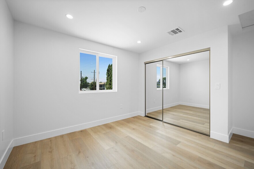 Building Photo - 6645 Fair Ave