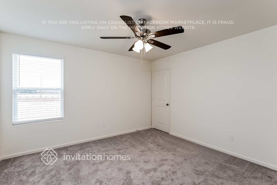 Building Photo - 27210 Clear Breeze Drive
