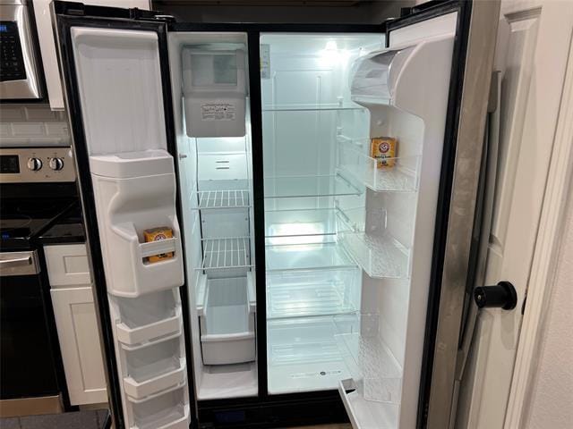 Building Photo - 319 W Page Ave