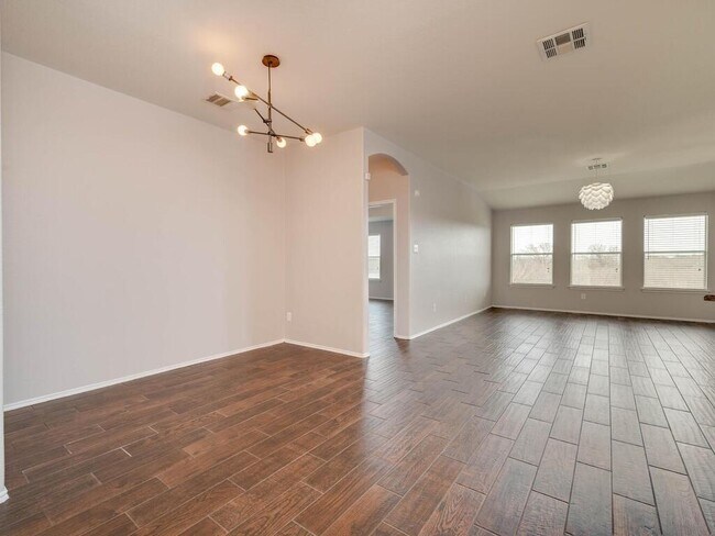 Building Photo - 5704 Malcolm Trail