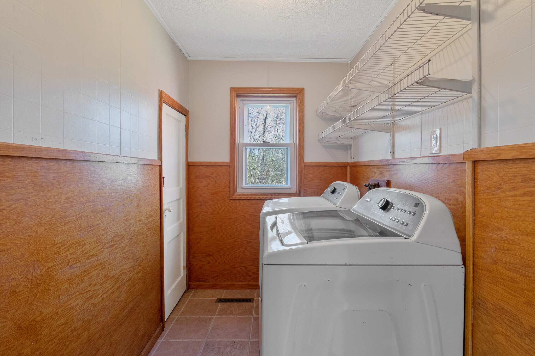 Building Photo - 6961 Collamer Rd