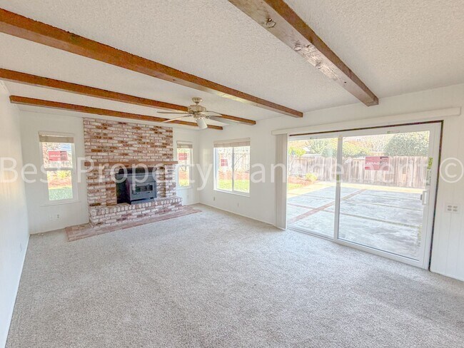 Building Photo - Great Shape Single Family Home near Fremont Bart Station