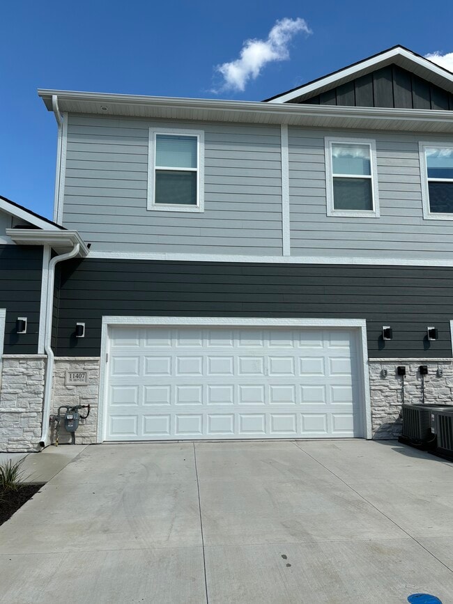 Building Photo - 11407 N 161st Ct