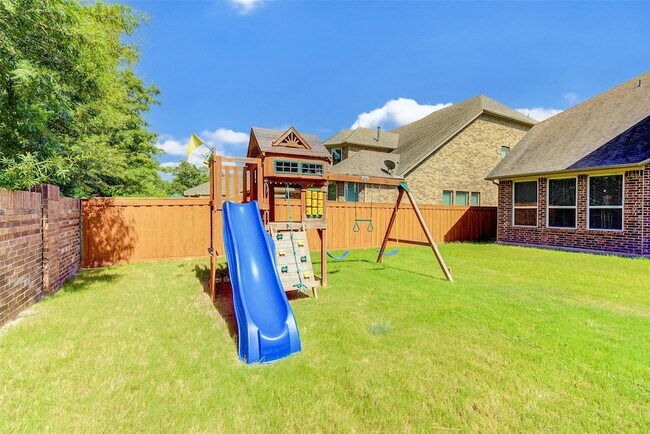Building Photo - 4022 Steep Woods Dr
