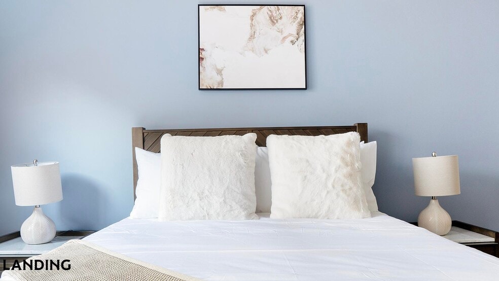 Building Photo - 49 Boulevard SE