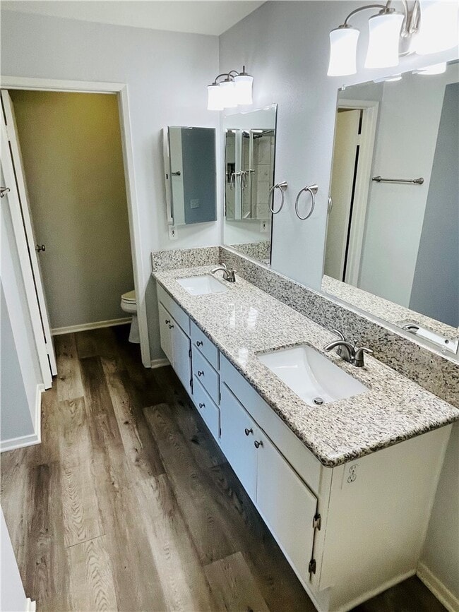 Building Photo - 5040 Codorniz Way