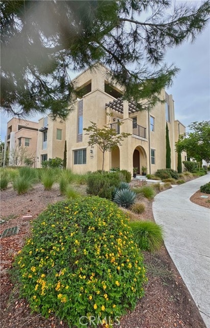 Building Photo - 137 Stellar