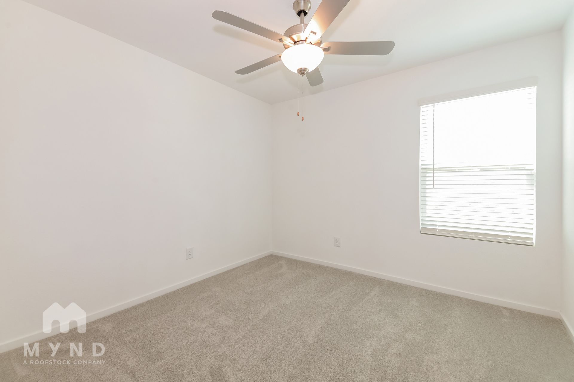 Building Photo - 2725 Mistwood Dr