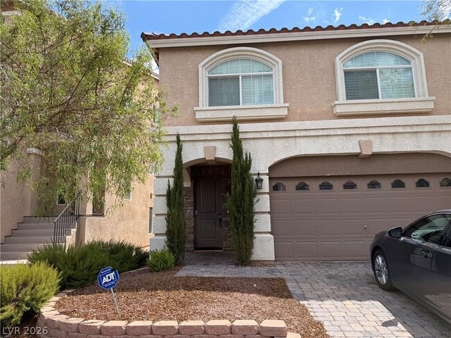 Building Photo - 6073 Crown Palms Ave