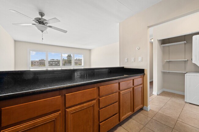 Building Photo - 6120 Decena Dr