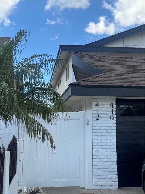 Building Photo - 410 E Plymouth St