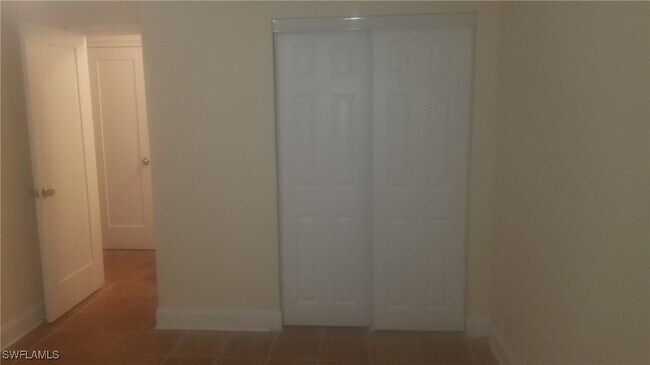 Building Photo - 1475 Curlew Ave