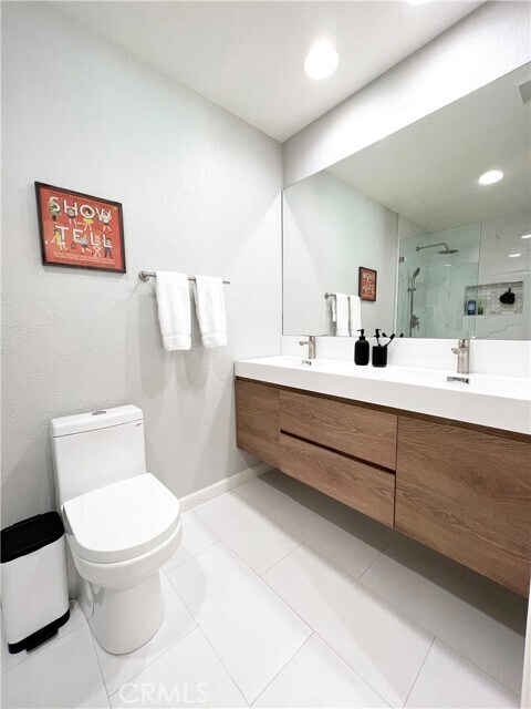 Building Photo - 34380 Linda Way