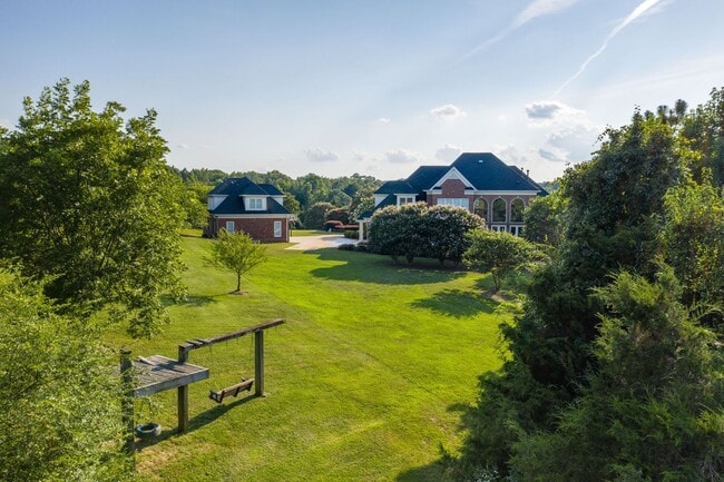 Building Photo - Estate Home in Fantastic North Raleigh Loc...