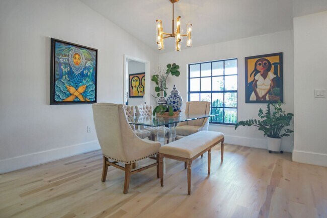 Building Photo - Ranch on 6 Acres