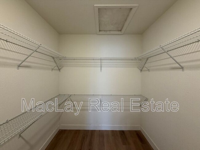 Building Photo - 1720 W Highland St