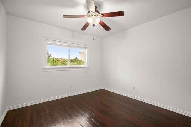 Building Photo - 3407 Sweetgum Trce