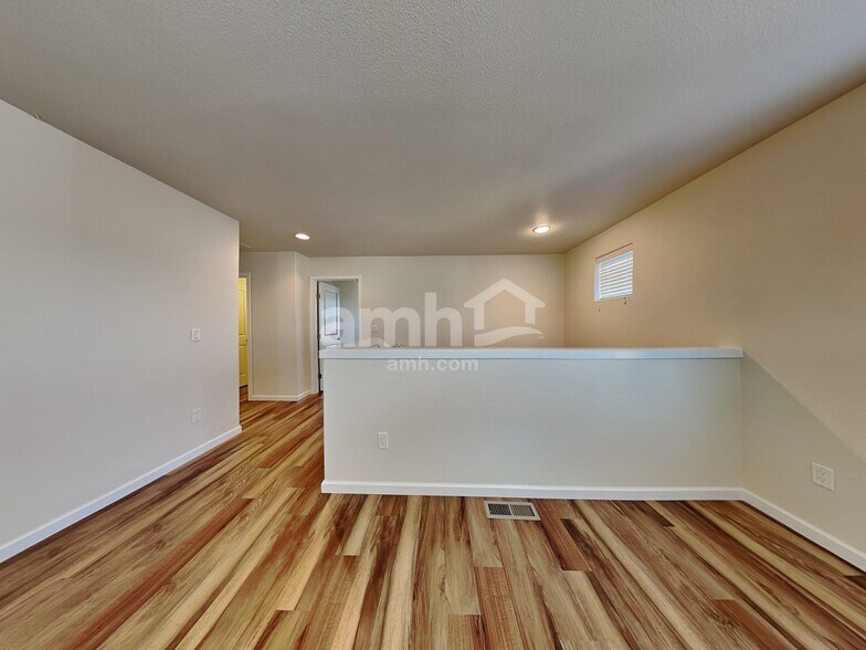 Building Photo - 9124 NE 167th Ct