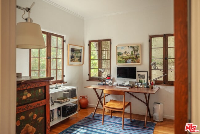 Building Photo - 8515 Ridpath Dr