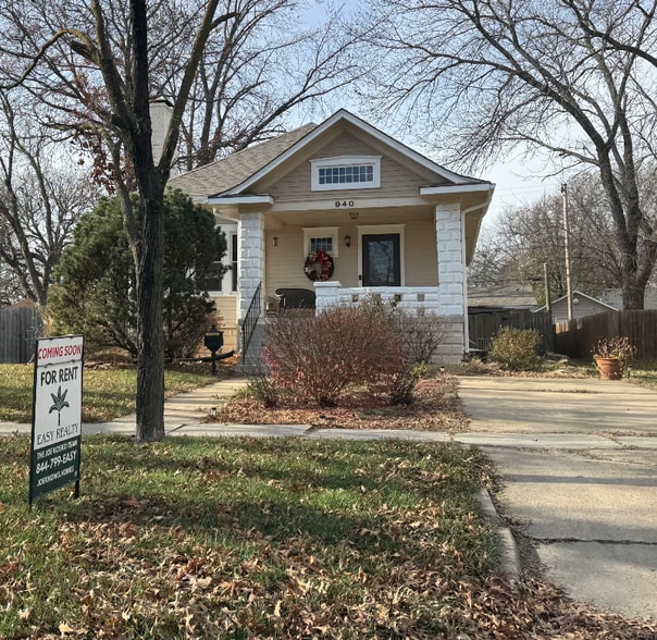 Primary Photo - 940 S Cedar St