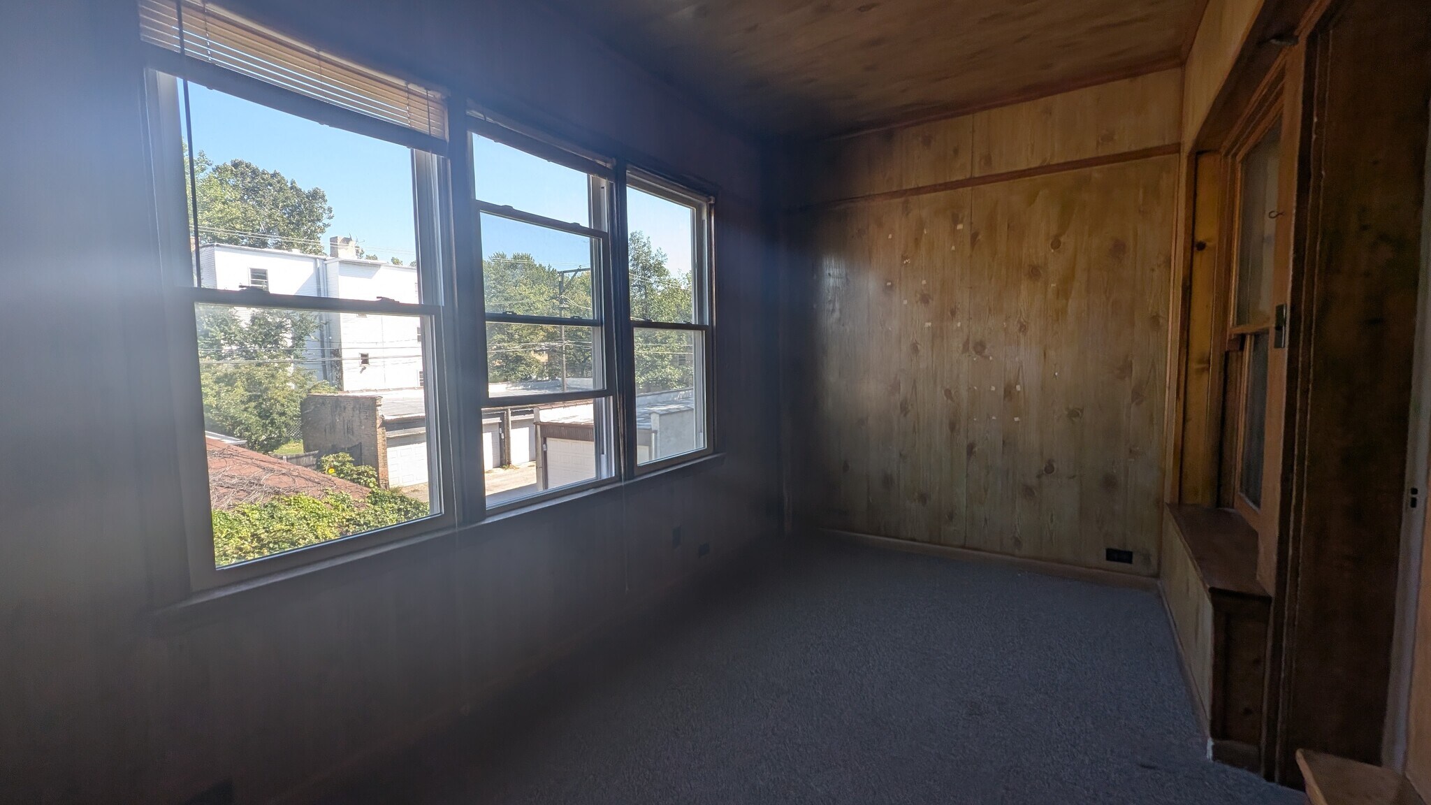 Building Photo - 5707 N Campbell Ave