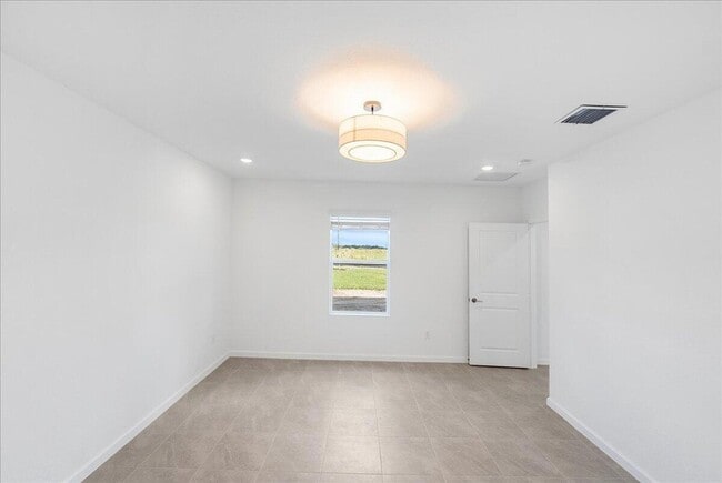 Building Photo - 11177 Fernbrook Dr