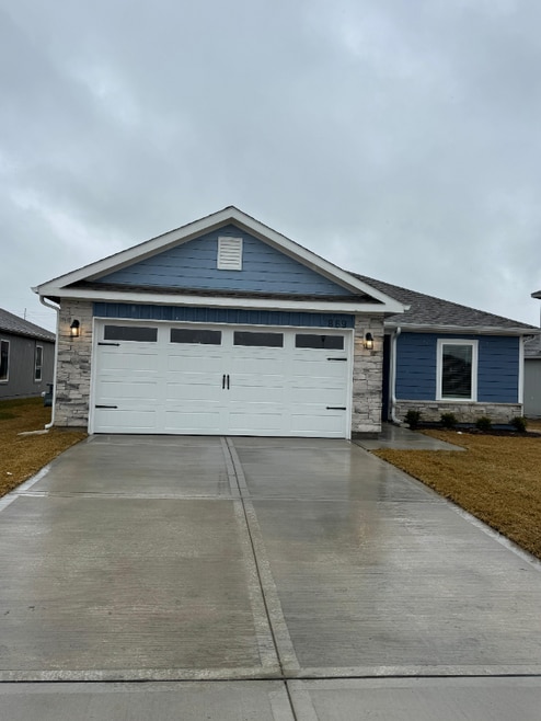 Building Photo - 893 N Buckeye St