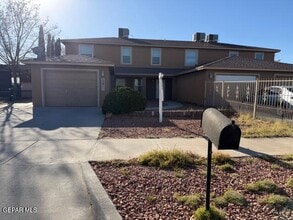 Building Photo - 1591 Hartsdale Dr