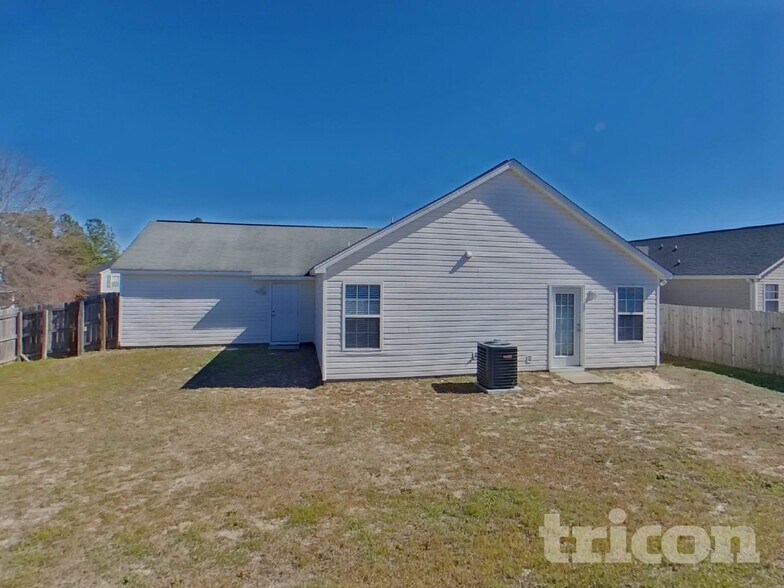 Building Photo - 189 Youpon Dr